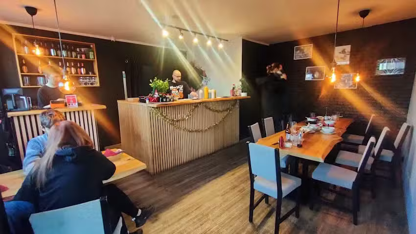 Akira Sushi & Ramen Dąbrowa G&oacute;rnicza