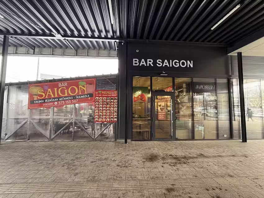 Bar Sajgon Dworzec Dekada