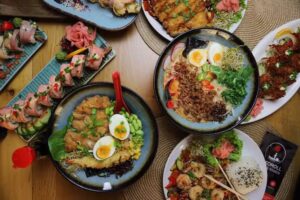 Kokoroll Sushi & Ramen