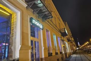 ROK TYGRYSA inspired by asia