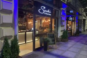 Sienna 9 &ndash; SUSHI & PIZZA house