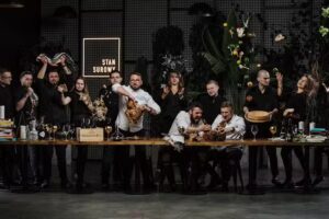 Stan Surowy &ndash; GastroPub Sushi, Steki, Wok, Drinki, Shuffleboard,