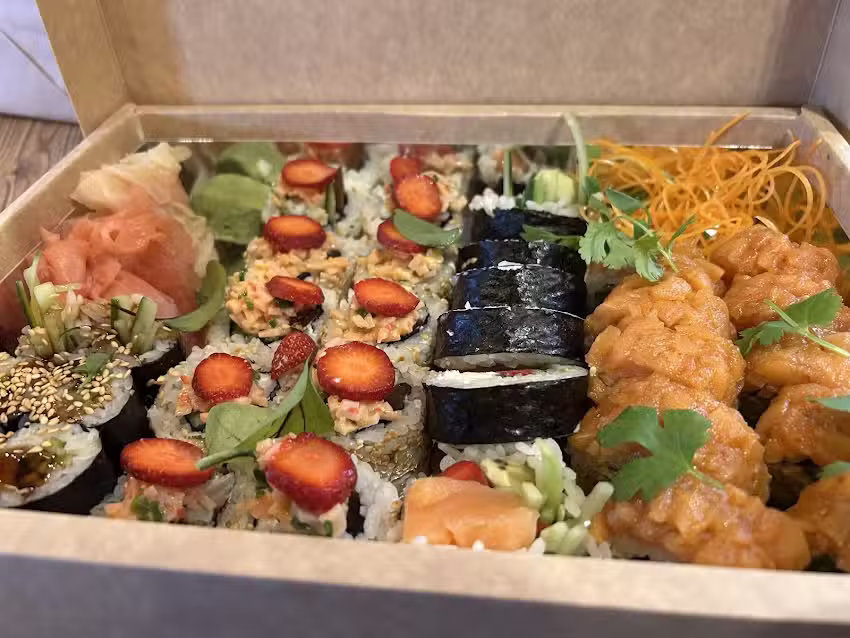 Sushi Kushi Ł&oacute;dź Teofil&oacute;w