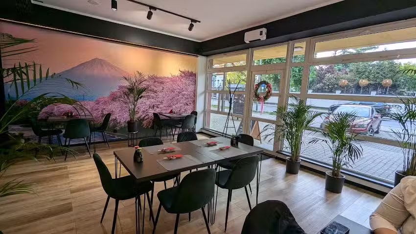 Sushi Rembert&oacute;w