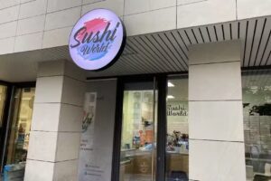 Sushi World