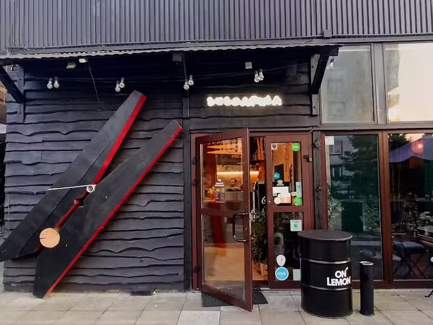 Suszarnia Sushi & Bar Wrocław Czarnieckiego