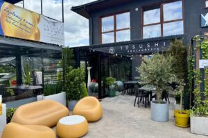 TOSUSHI & RAMEN