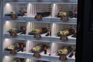 VIP Sushi 24H Piła – Sushi Automat