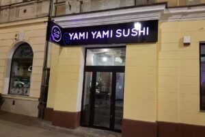YAMI YAMI SUSHI