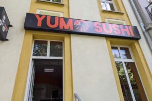YUMO sushi