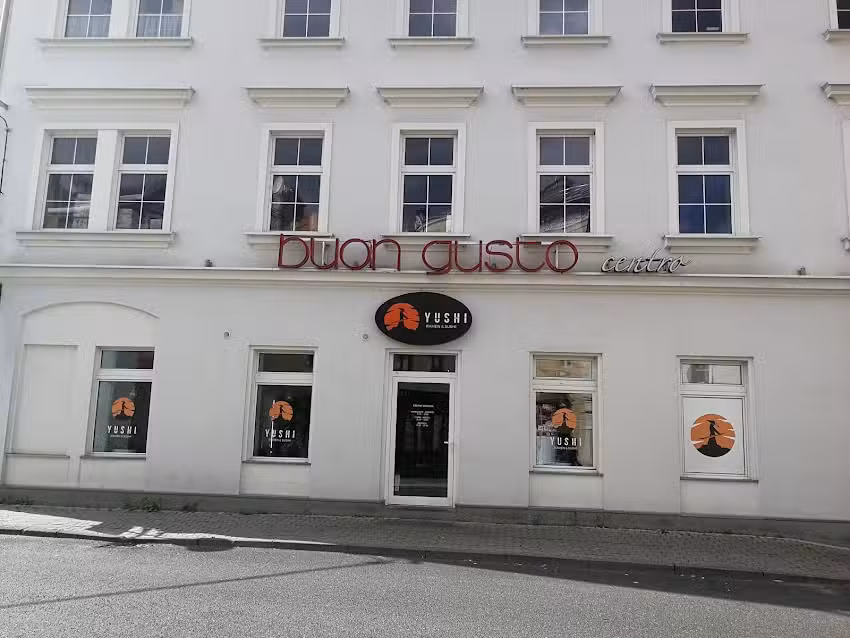 YUSHI Ramen & Sushi